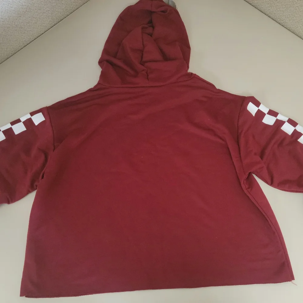 Sweatshirt - Picture 2 of 3